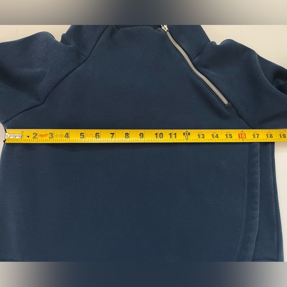 Athleta Cozy Karma Asym Pullover Navy Blue Fleece Zipper Sweatshirt Size Small - Picture 14 of 15